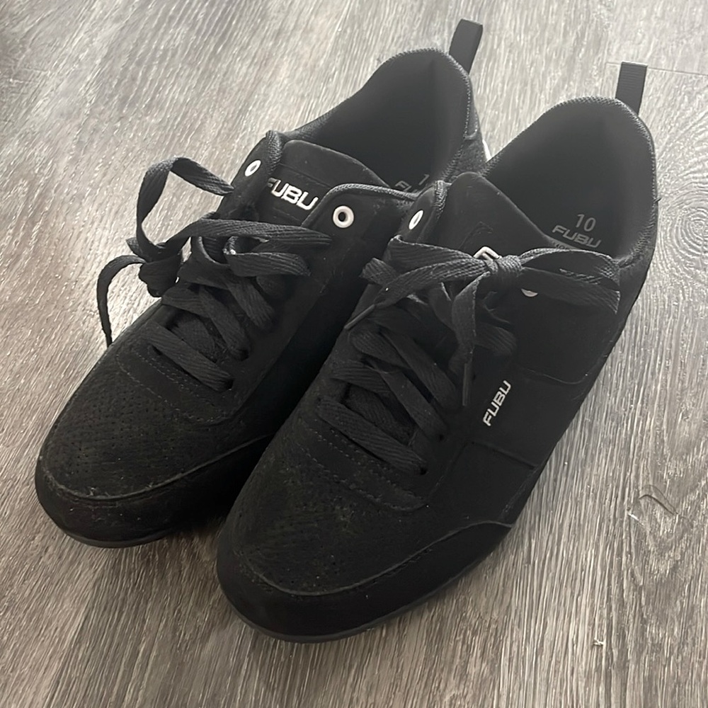 Size 10 Fubu shoes- black